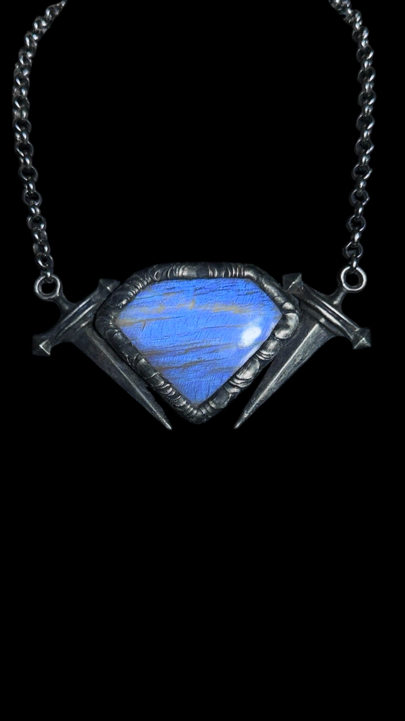 Bellona | Rainbow Moonstone Necklace