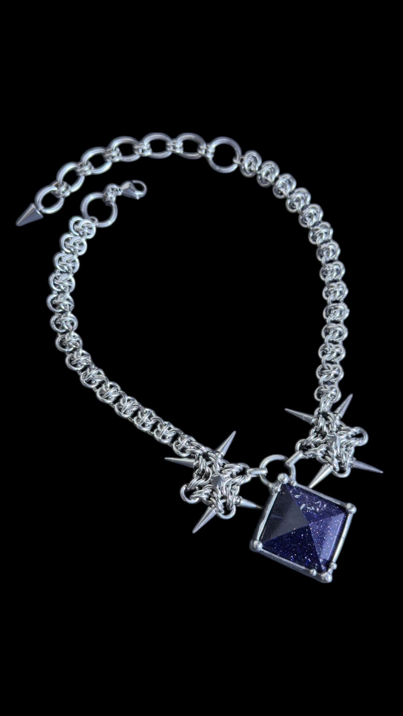 Afina | Blue Sandstone Chainmaille Necklace