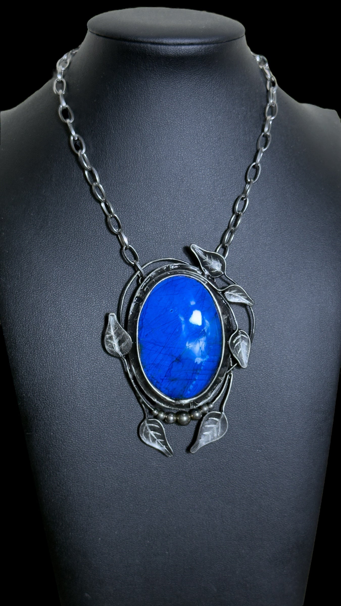 Atasi | Labradorite Necklace