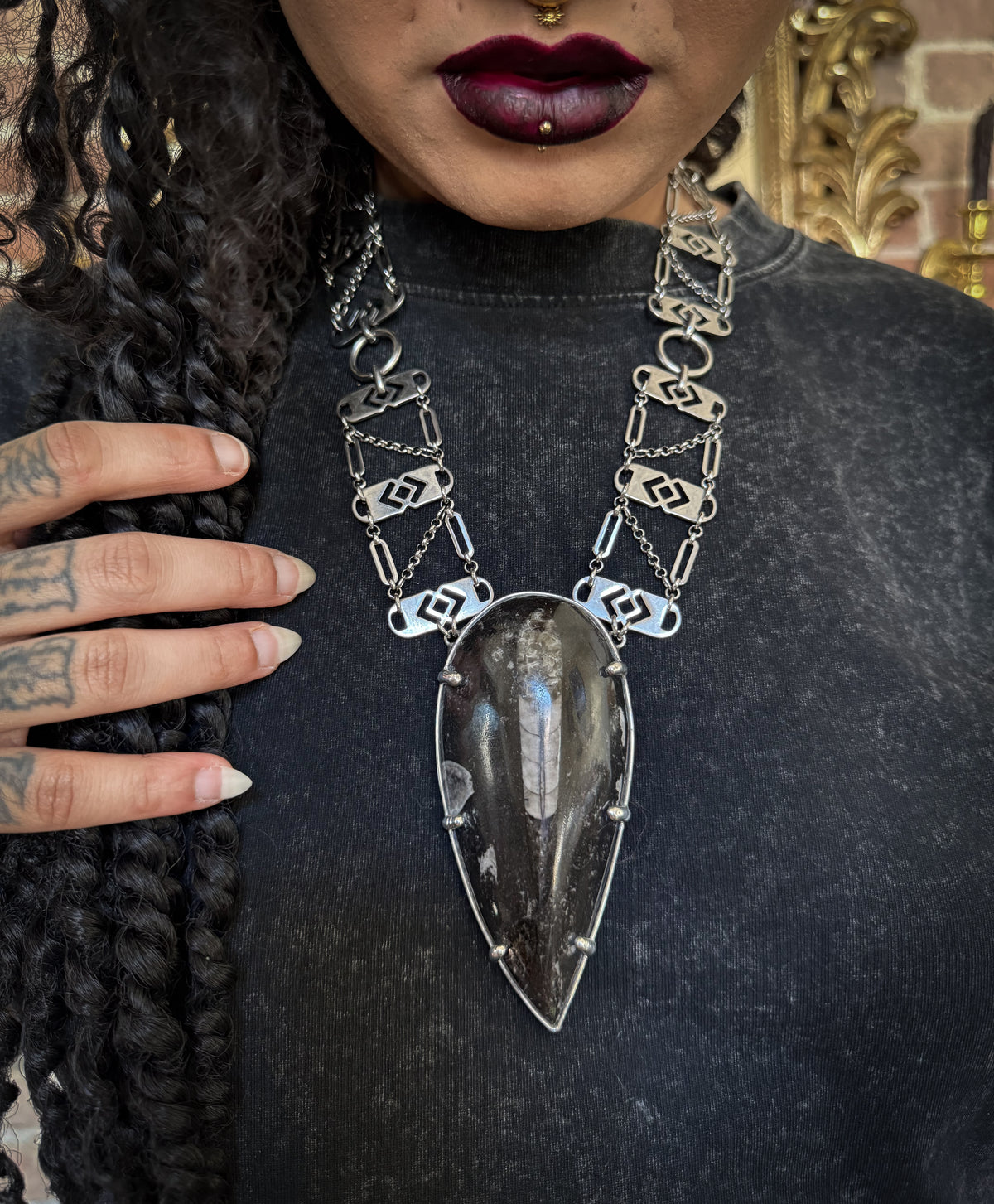 VETUSTA | Orthoceras Fossil Necklace