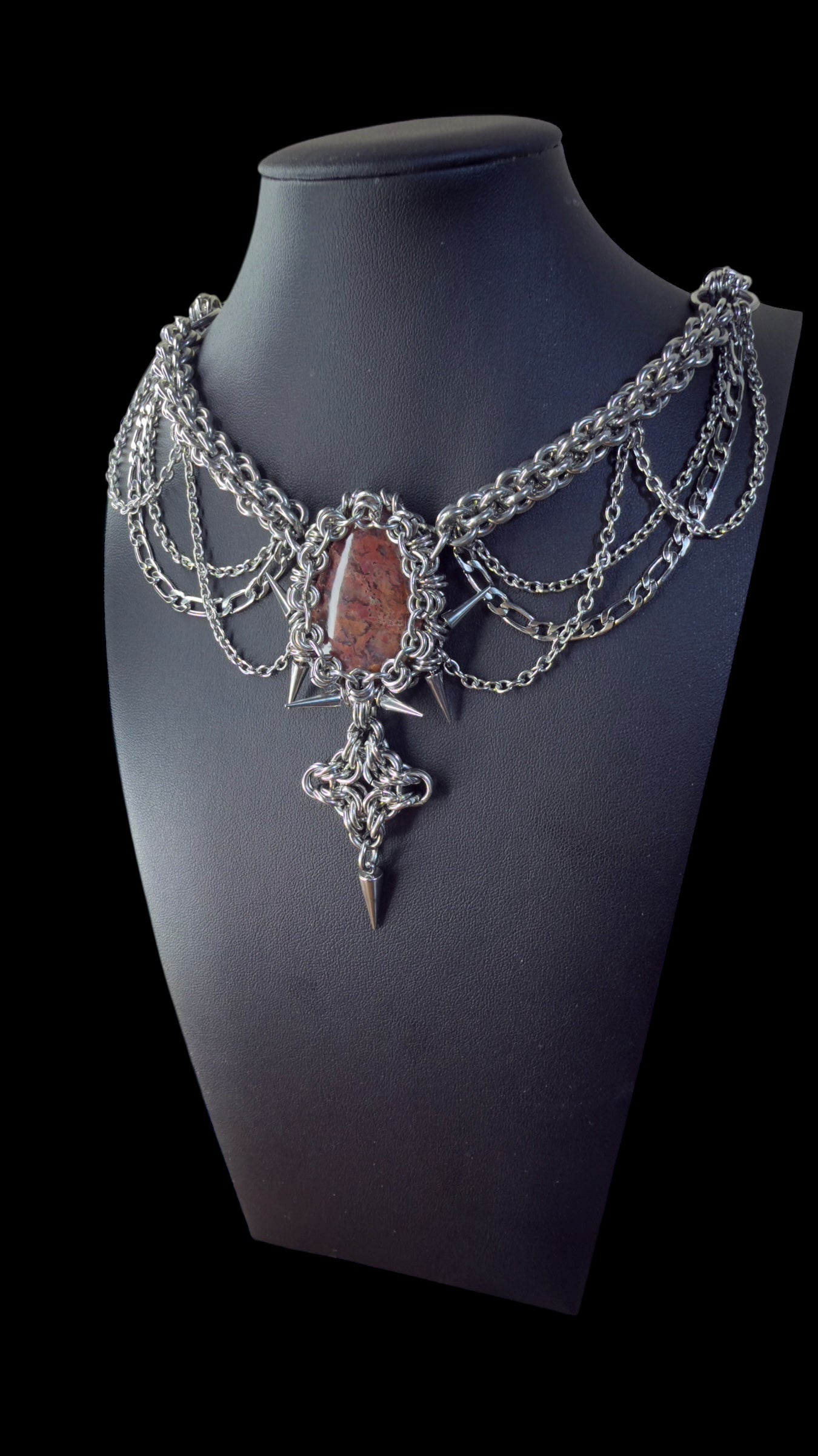 Durga | Red Plume Agate Necklace
