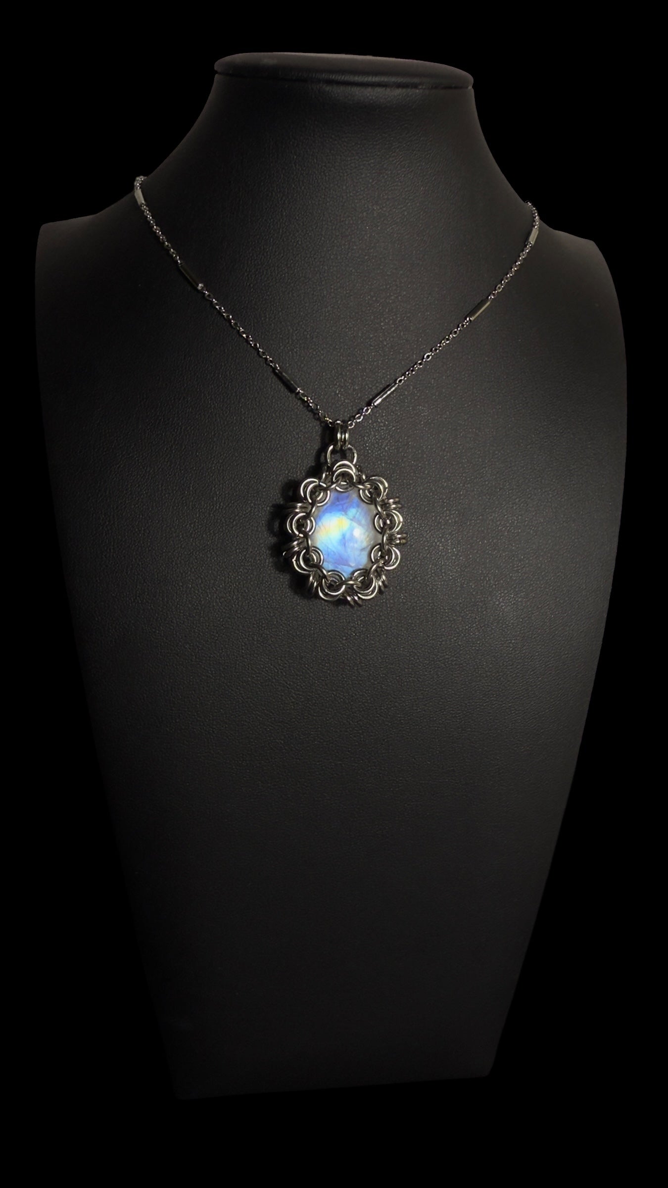 Sudama | Rainbow Moonstone Necklace