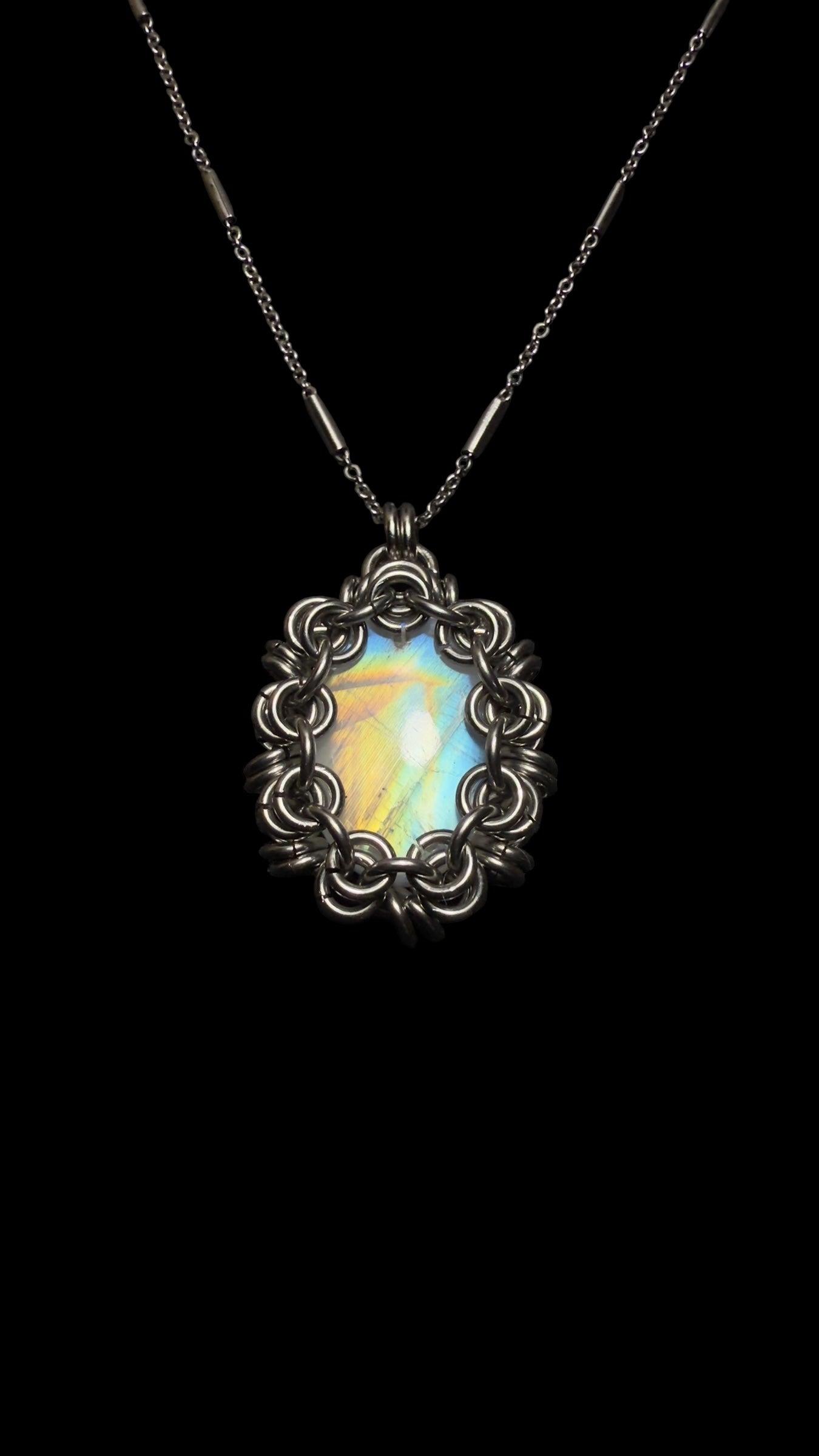 Qamar | Rainbow Moonstone Necklace