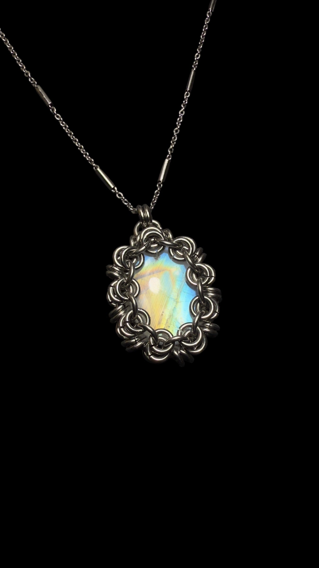 Qamar | Rainbow Moonstone Necklace