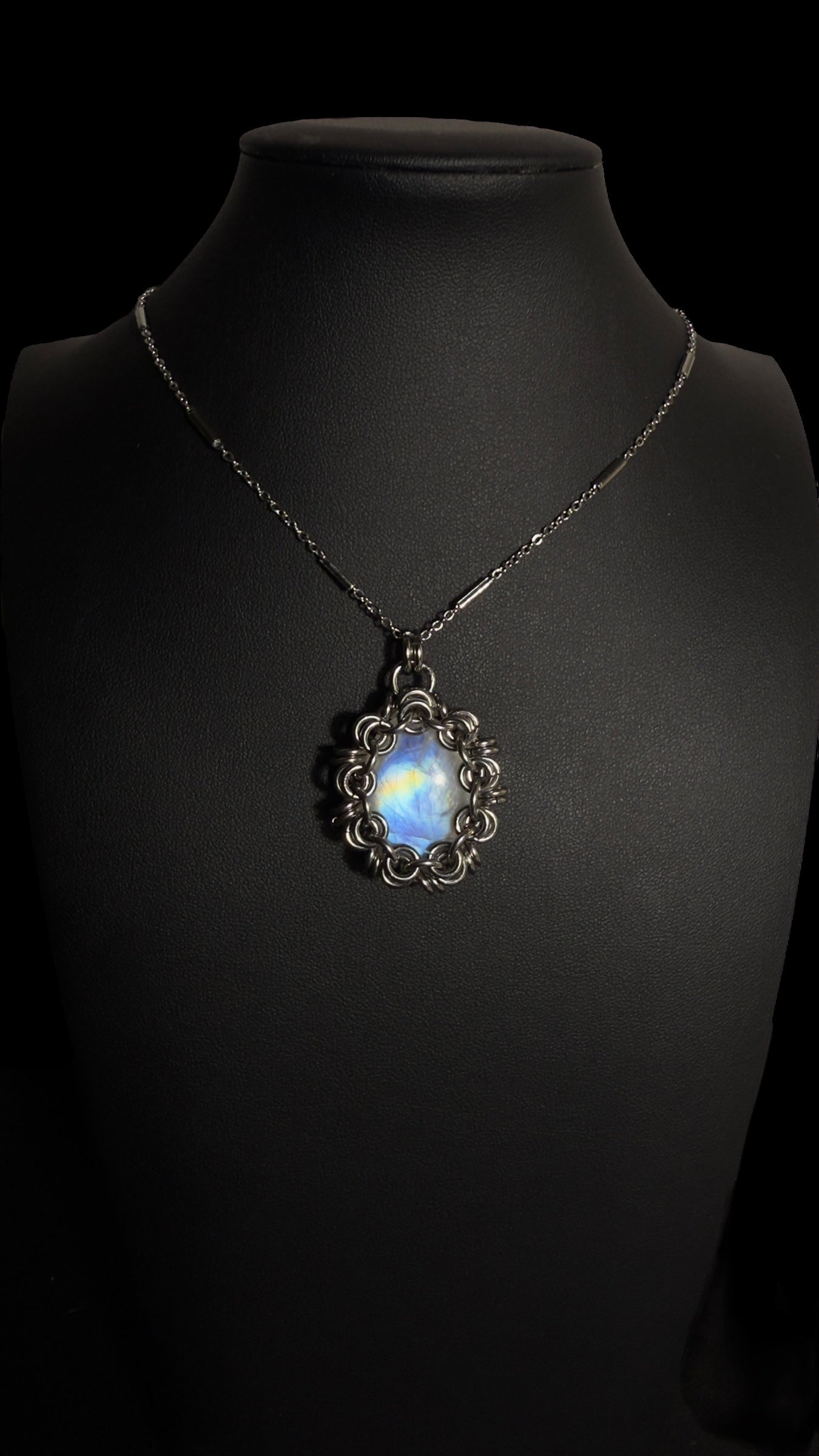 Sudama | Rainbow Moonstone Necklace