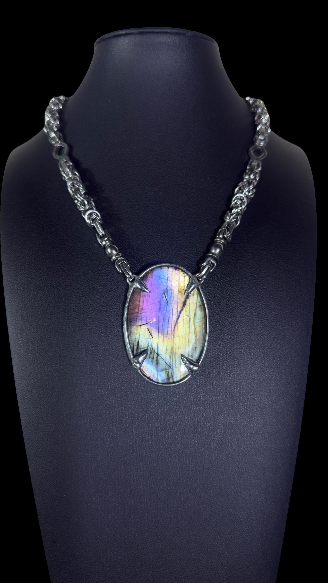 Aarav | Labradorite Necklace