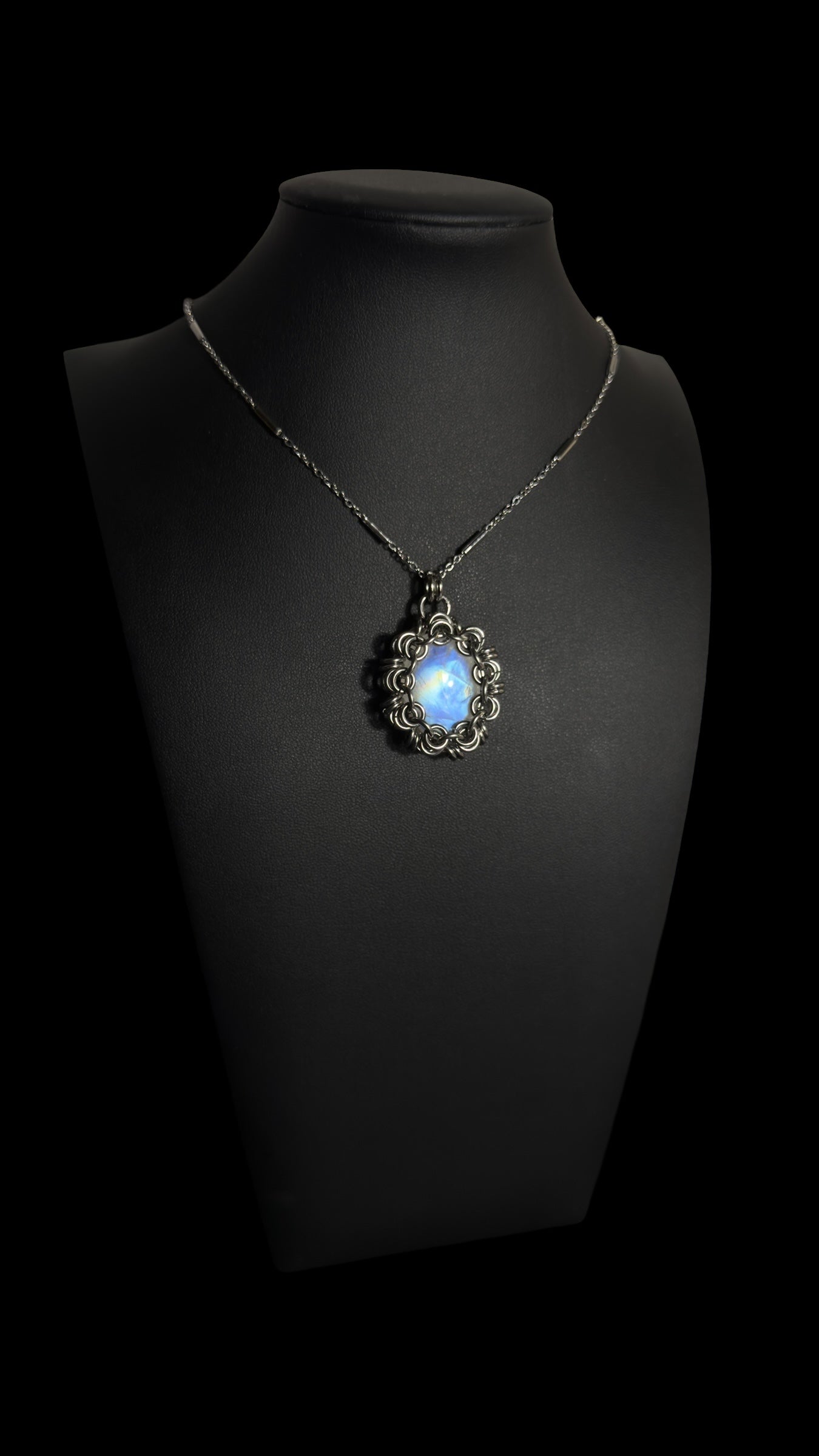 Sudama | Rainbow Moonstone Necklace