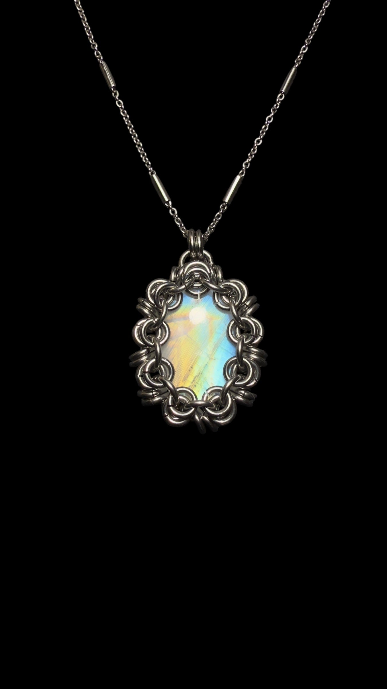Qamar | Rainbow Moonstone Necklace