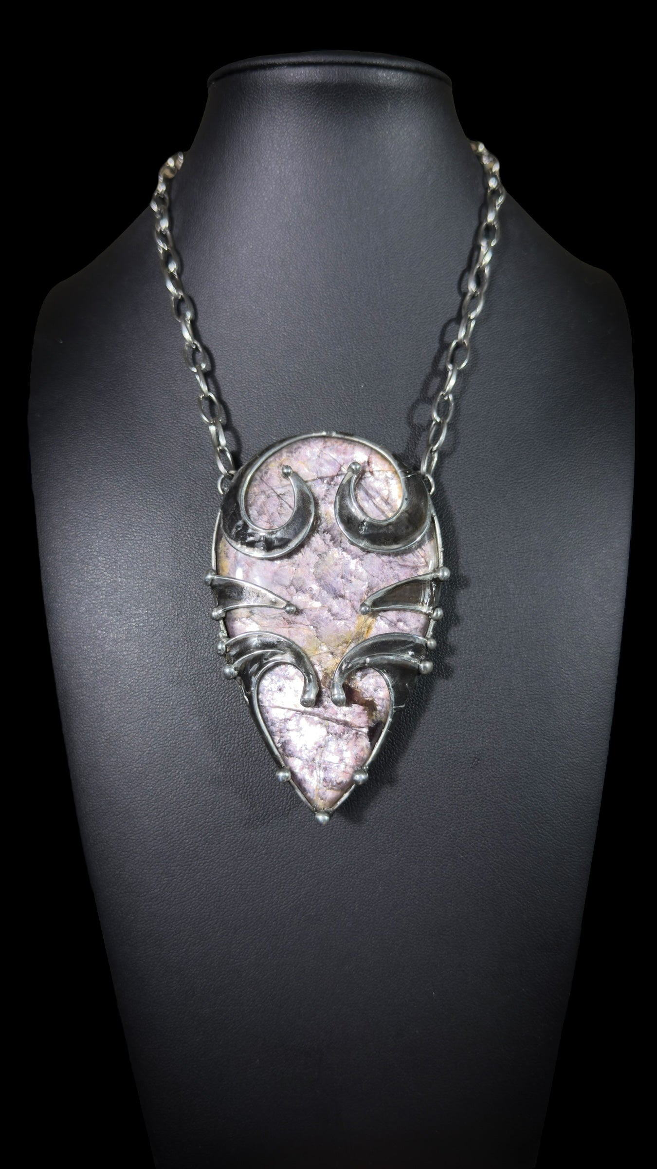 Cahya | Lepidolite Necklace