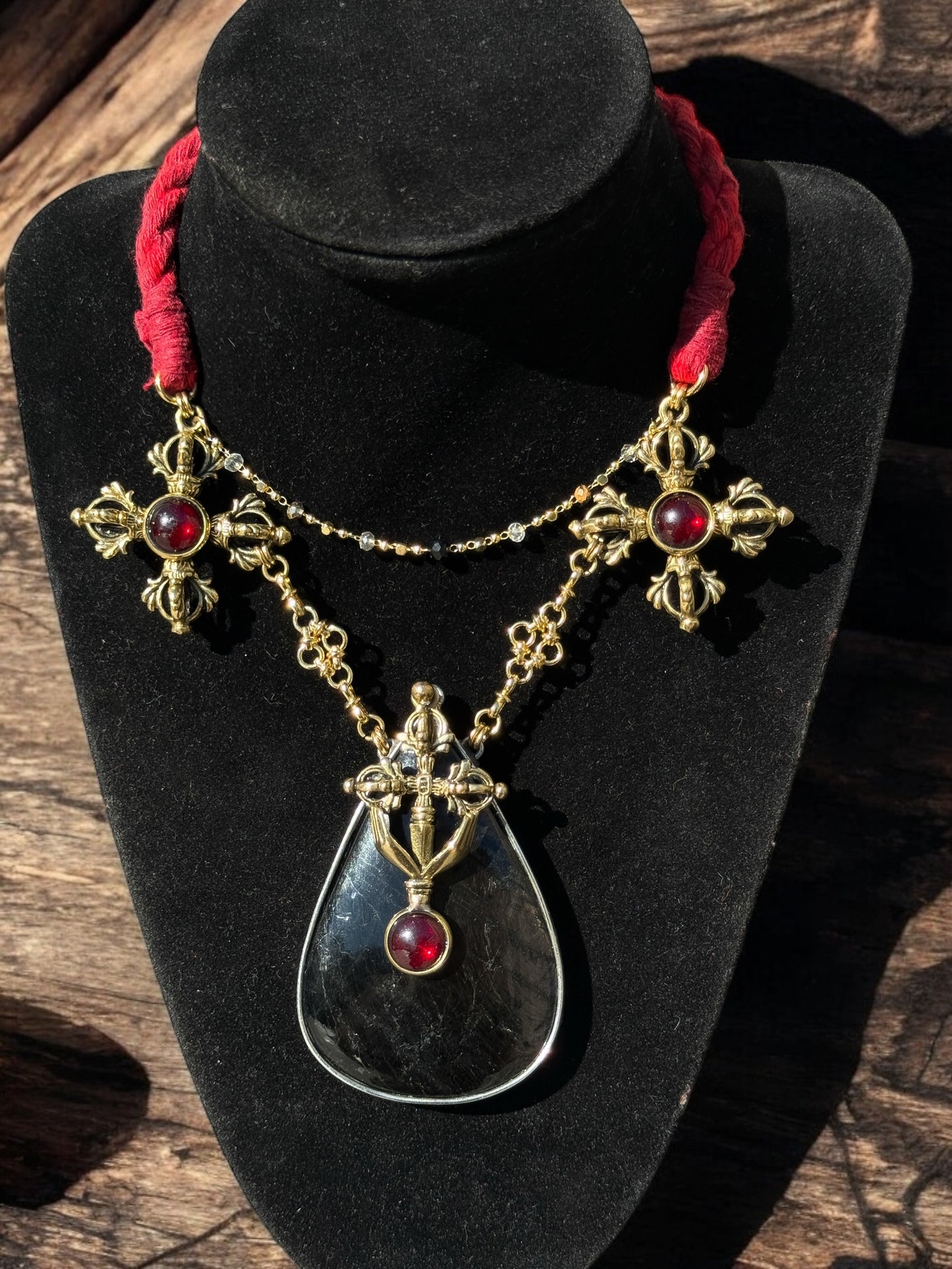 Scarlett | Garnet Necklace