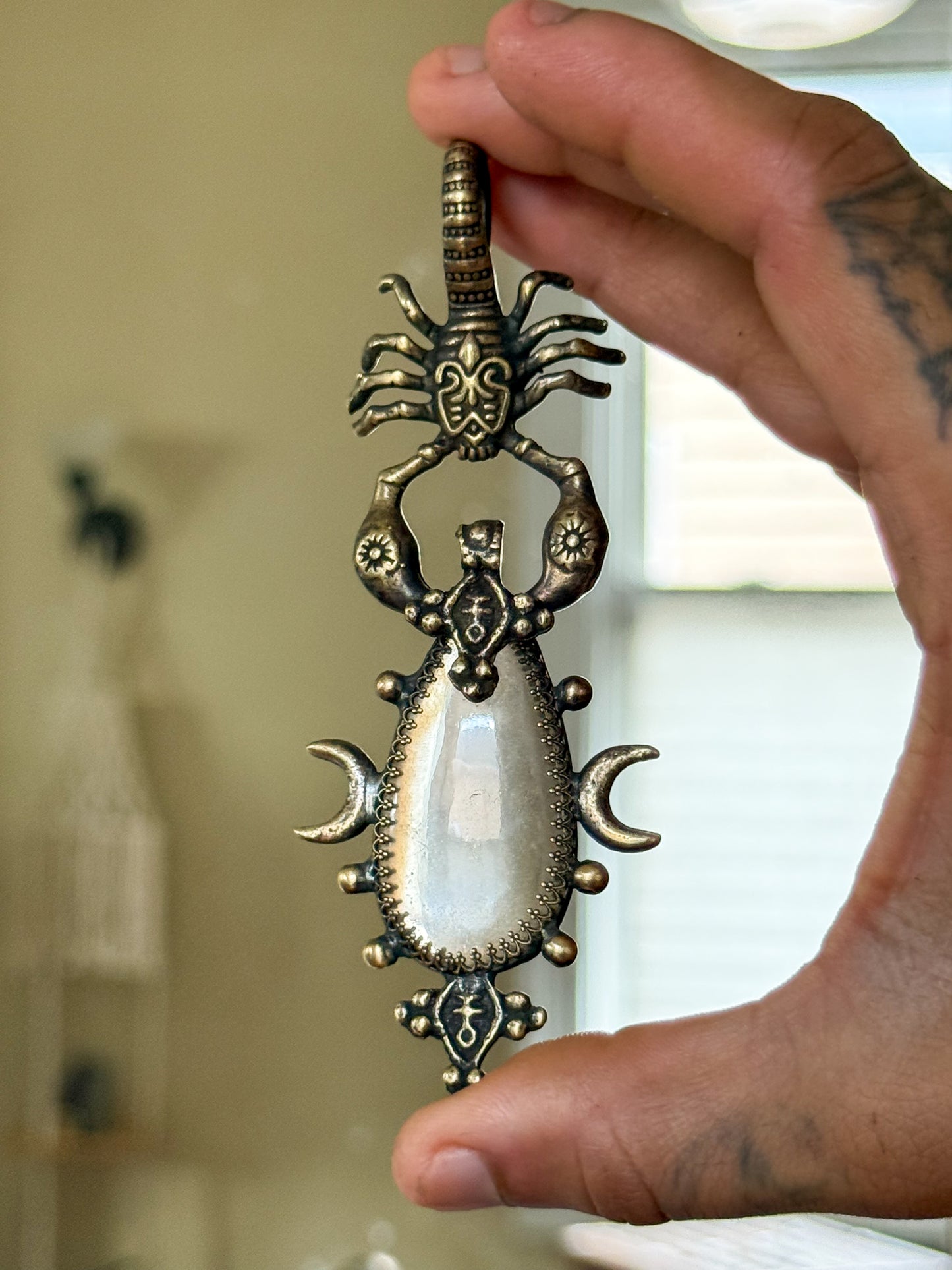 MOONBOUND RELIC | Clear Quartz