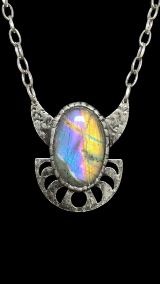 Orla | Labradorite Necklace