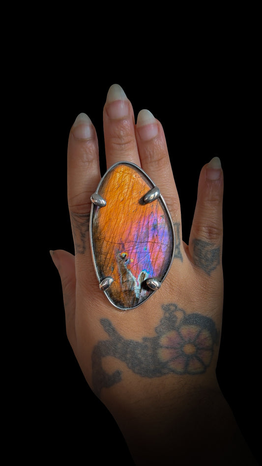 ÍGNEA | Labradorite Adjustable Ring