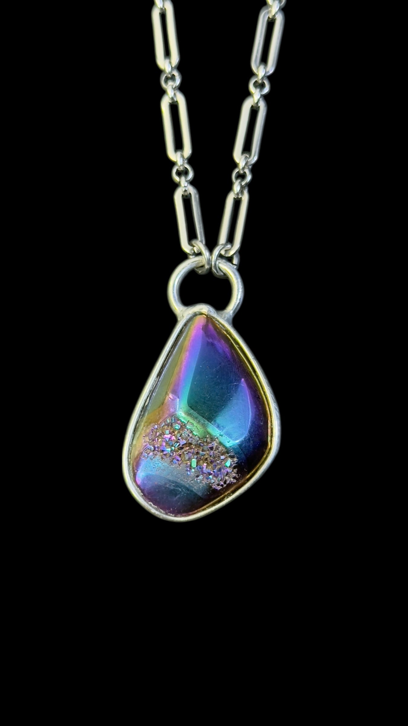 Nijika | Rainbow Titanium Druzy Agate Necklace