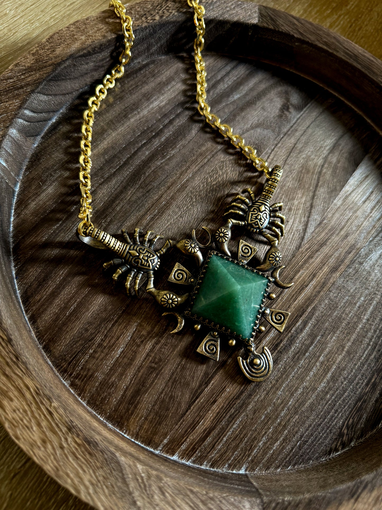 HEART OF IŠḪARA | Aventurine Necklace