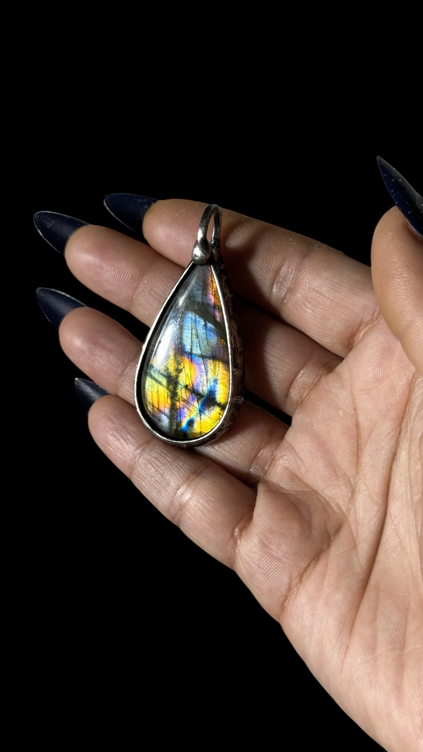Akhil | Labradorite Necklace