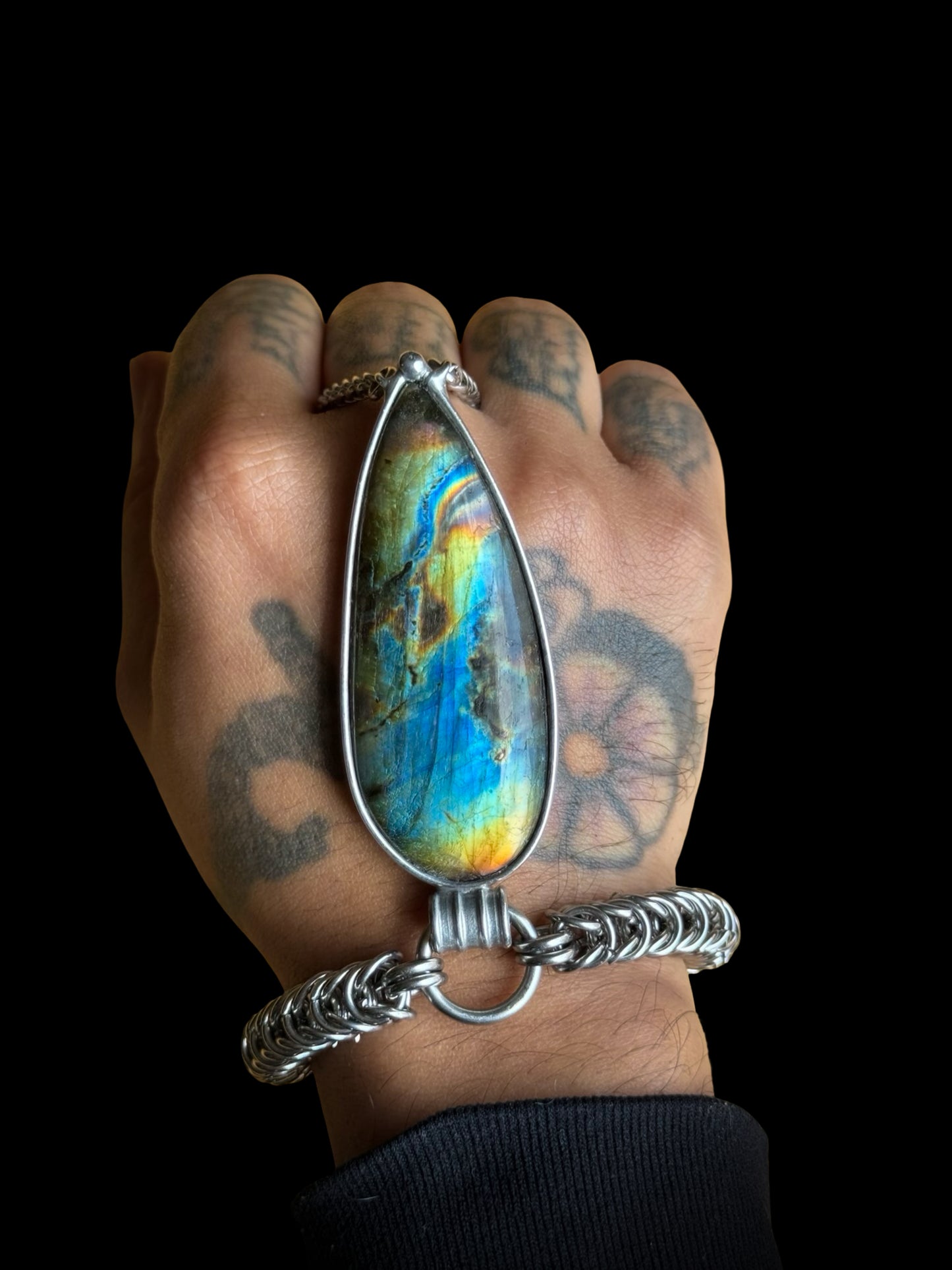 LAYUNG | Labradorite Hand Harness
