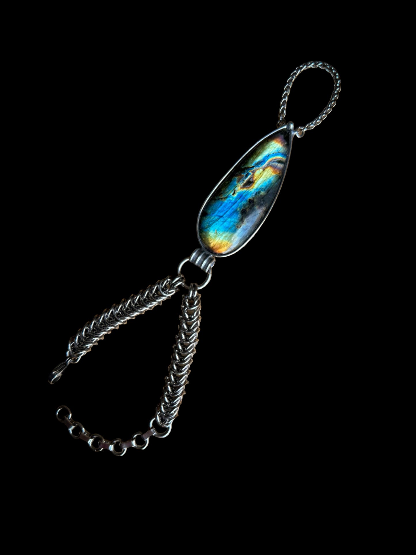 LAYUNG | Labradorite Hand Harness