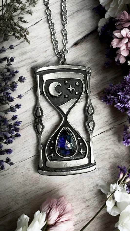 Hourglass | Tanzanite Necklace