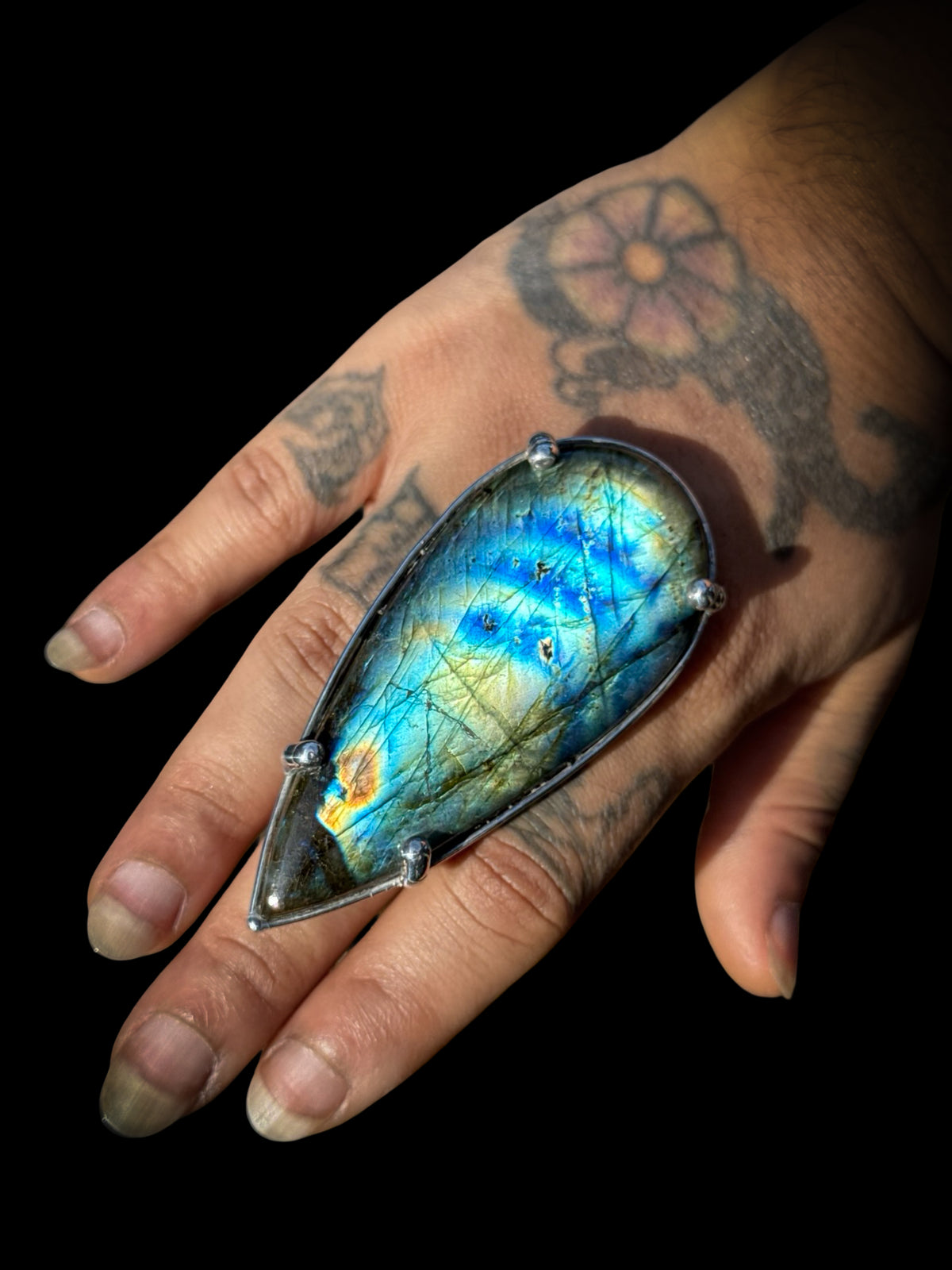 VIRIDITAS | Adjustable Labradorite Ring