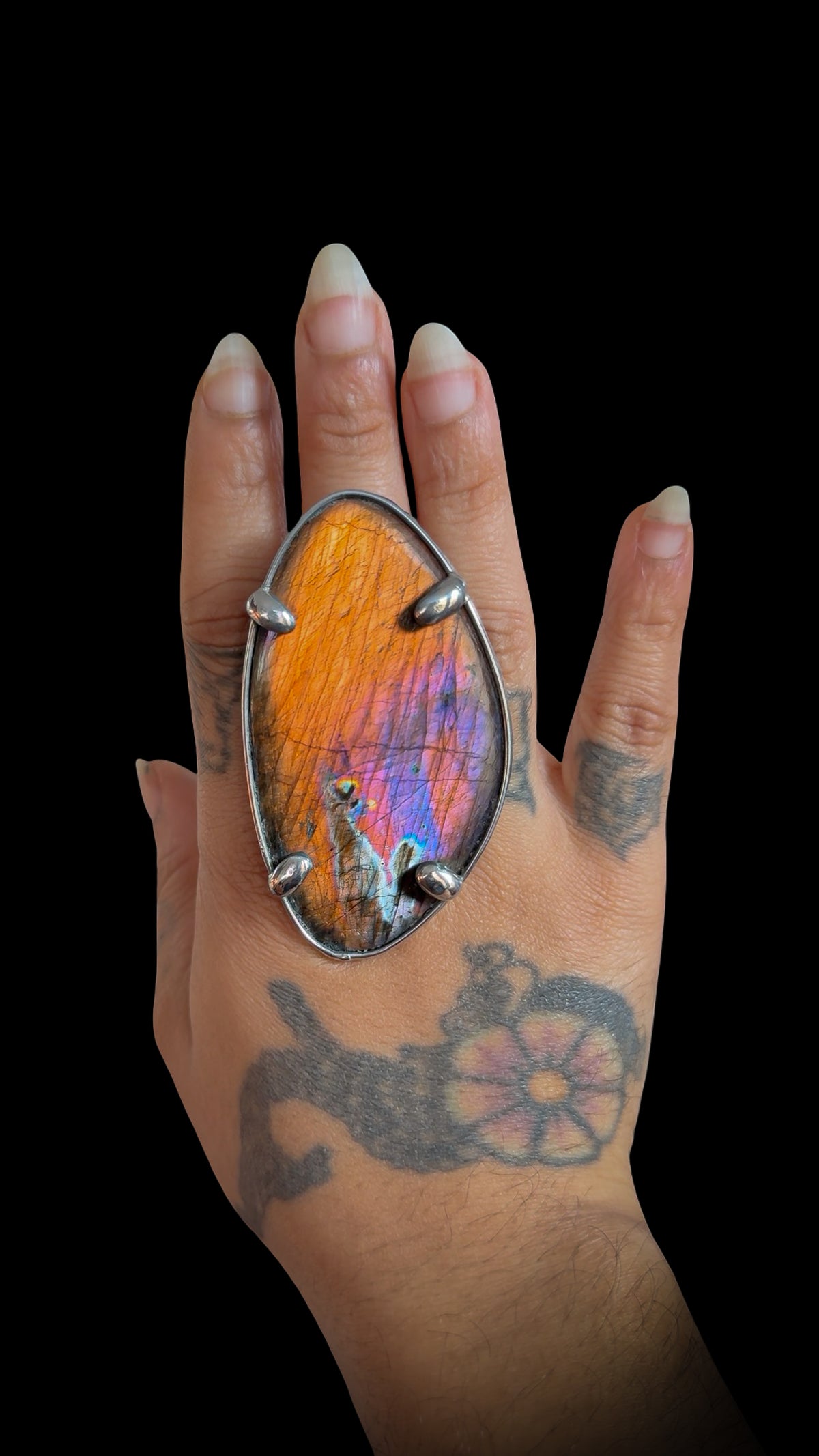 ÍGNEA | Labradorite Adjustable Ring