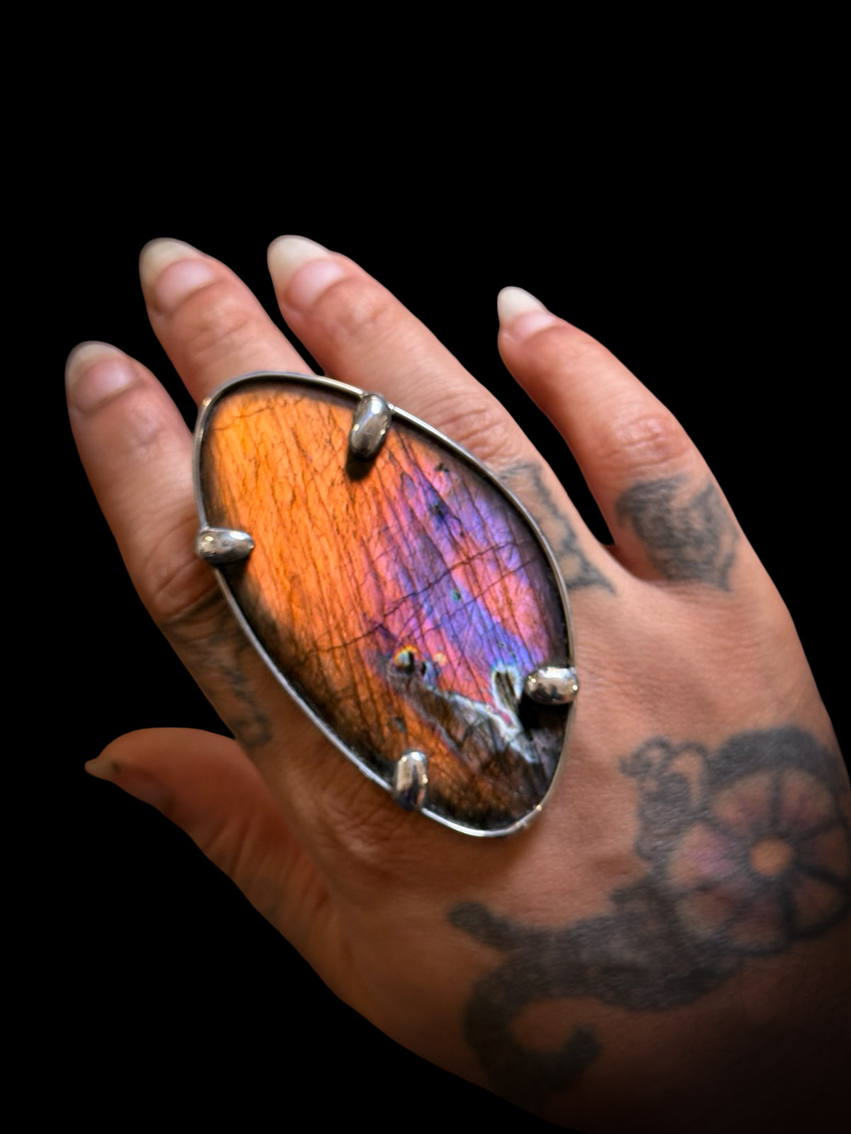 ÍGNEA | Labradorite Adjustable Ring