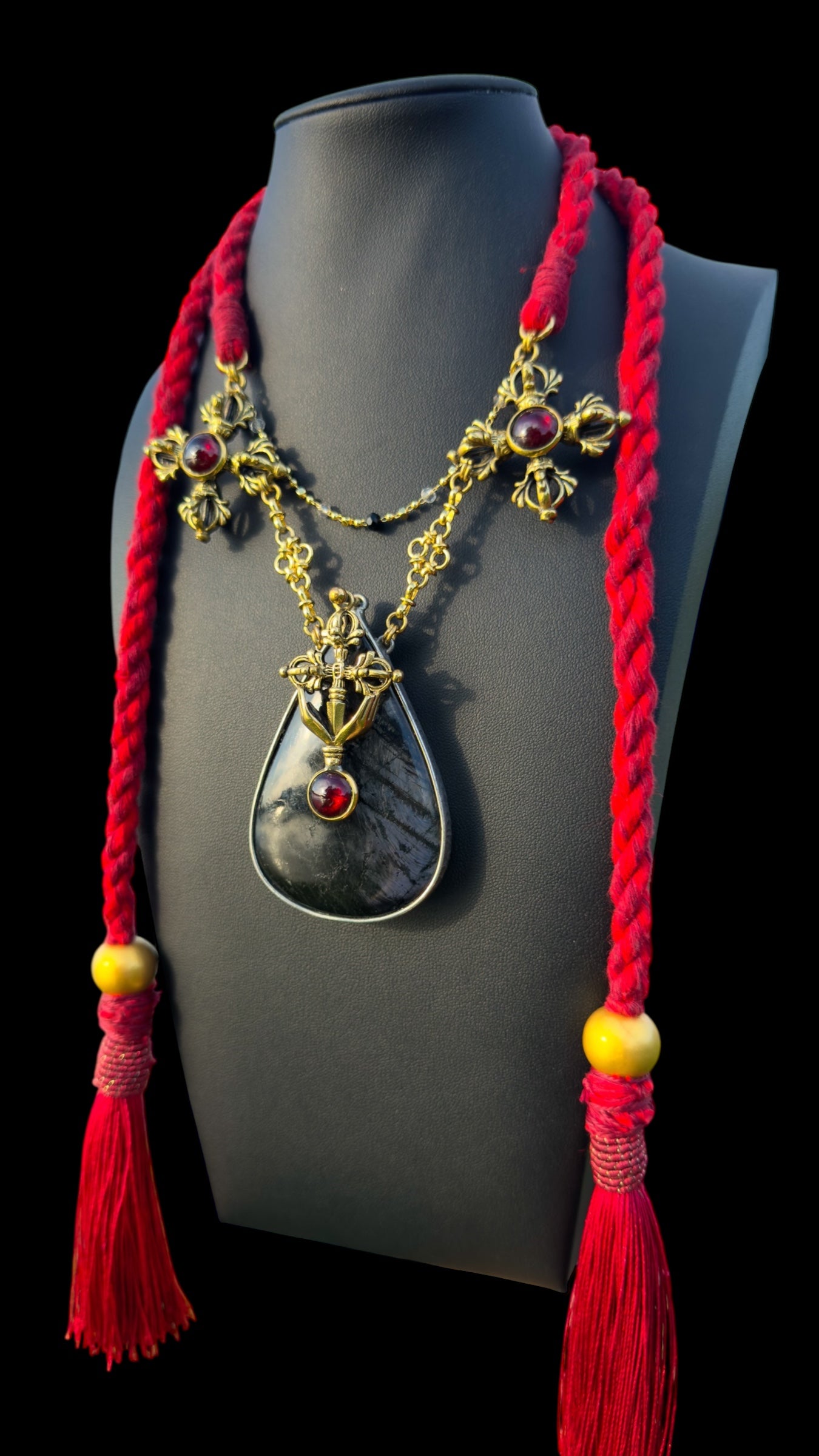 Scarlett  | Garnet Necklace