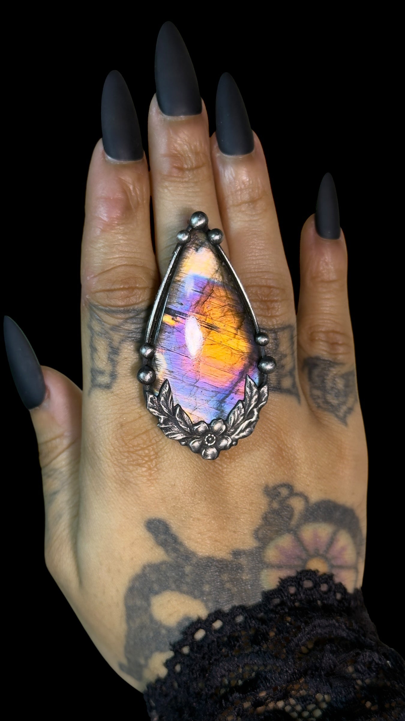 Itzel | Adjustable Labradorite Ring