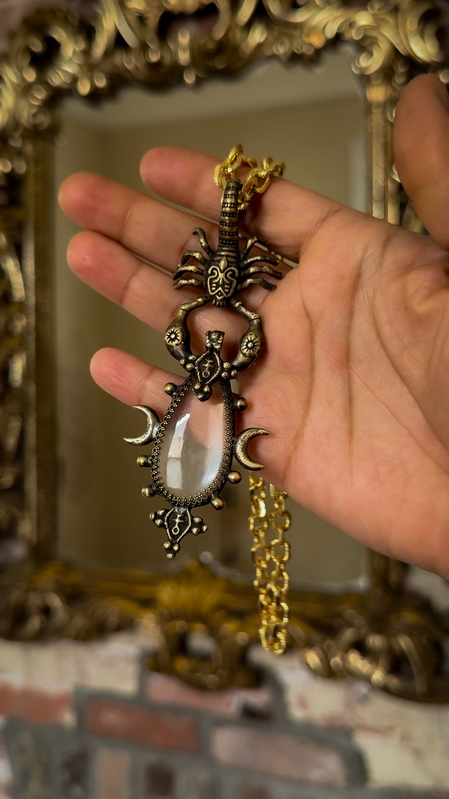 MOONBOUND RELIC | Clear Quartz
