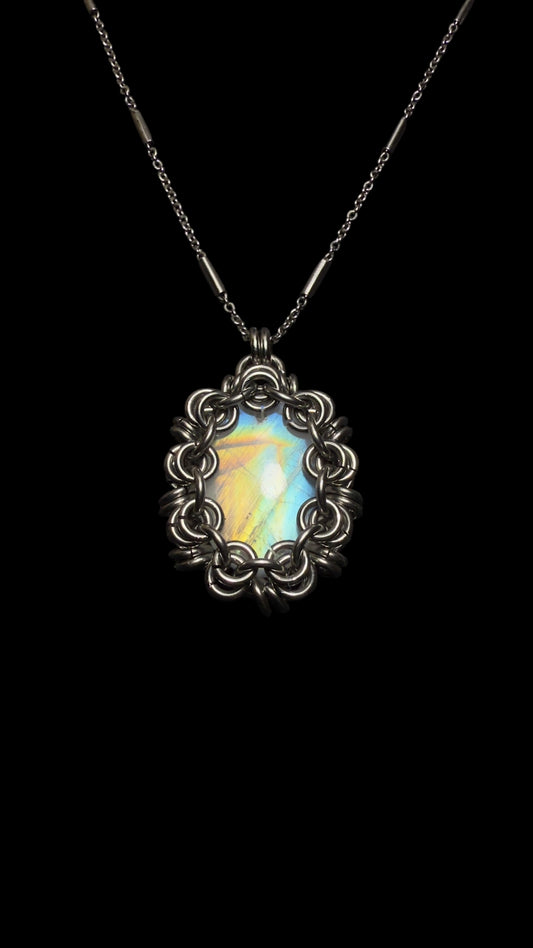 Qamar | Rainbow Moonstone Necklace