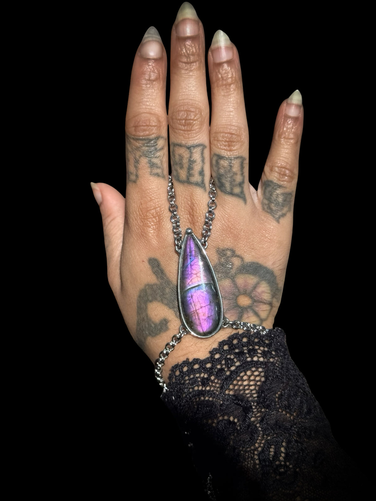 LUMIÈRE | Labradorite Hand Harness