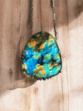 Lavanya | Labradorite necklace