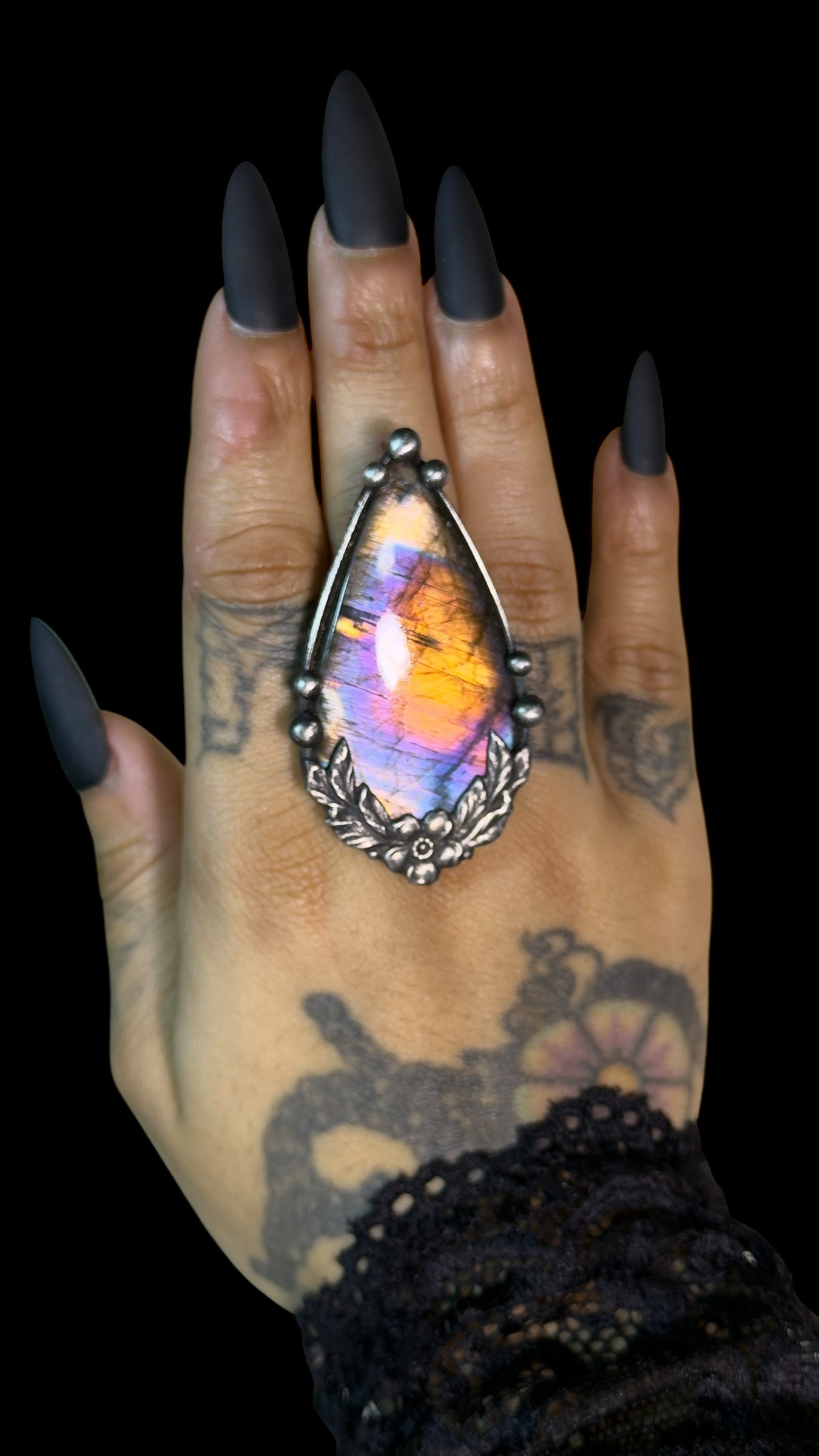 Itzel | Adjustable Labradorite Ring