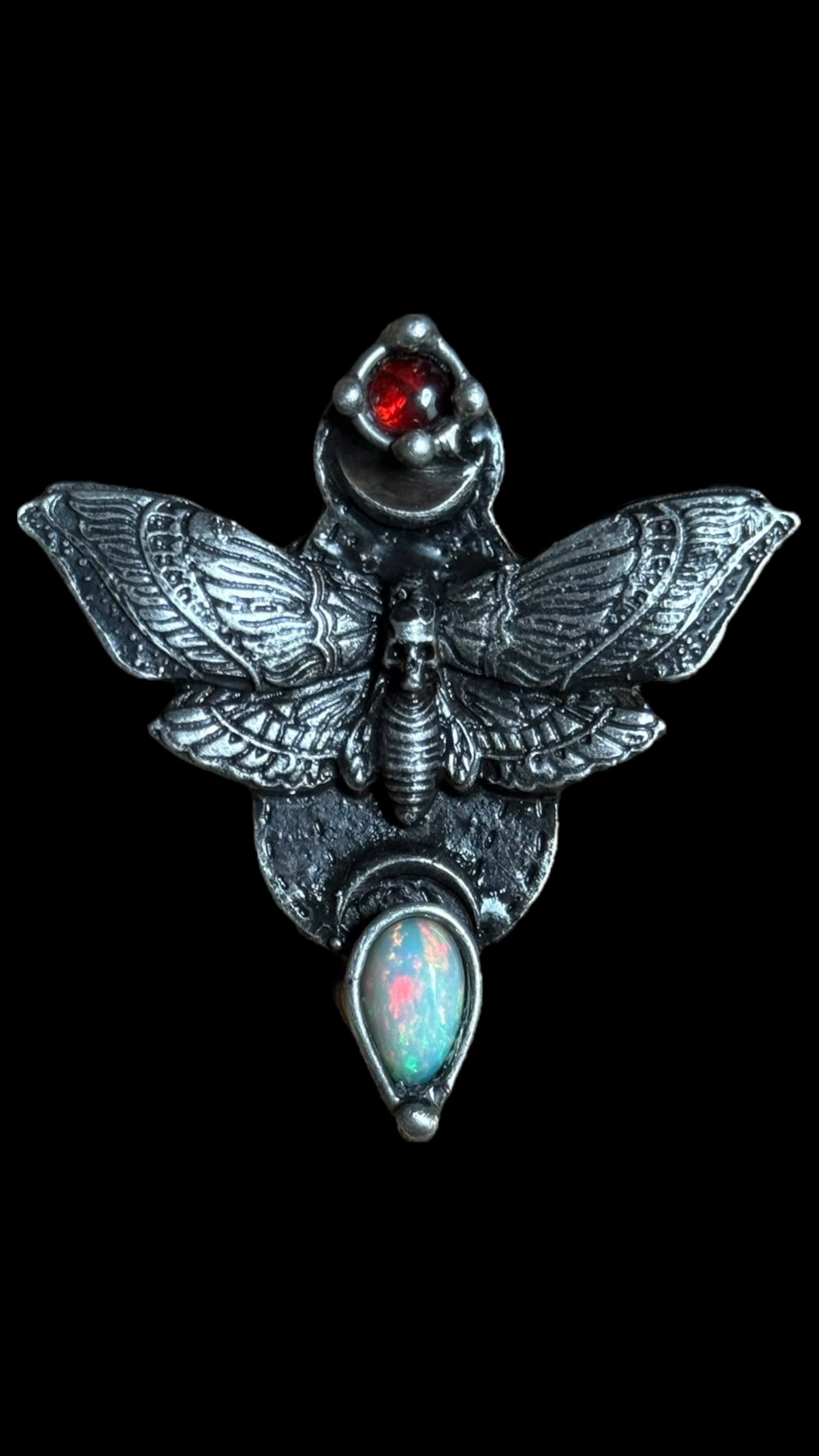 Agdistis | Ethiopian Opal and Garnet Ring