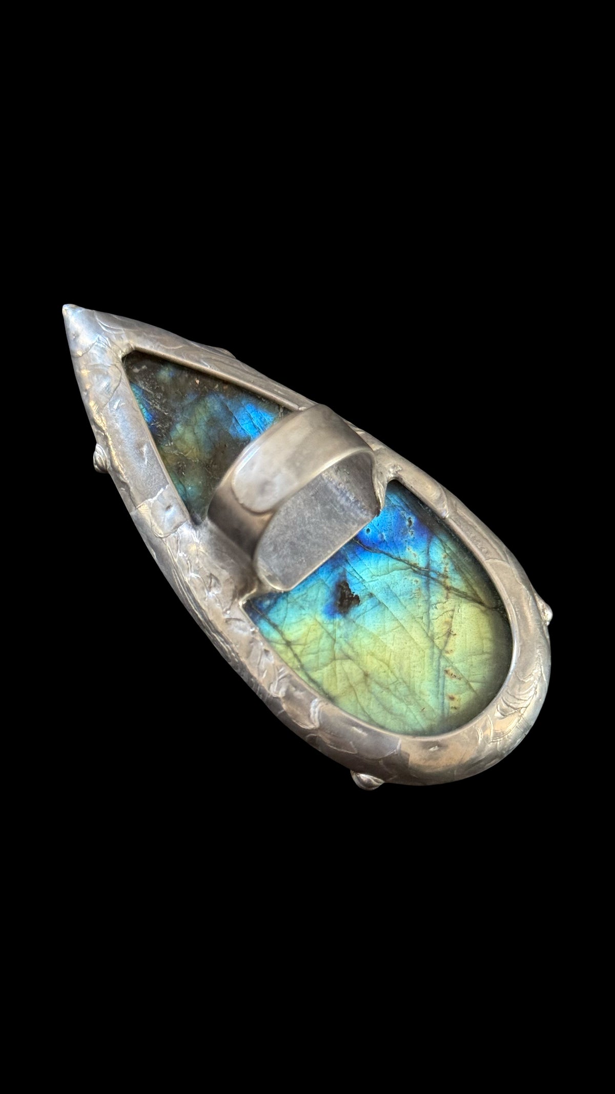 VIRIDITAS | Adjustable Labradorite Ring