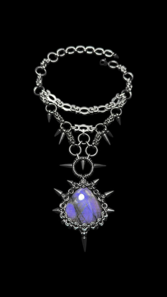 Iskra | Chainmaille Labradorite Necklace