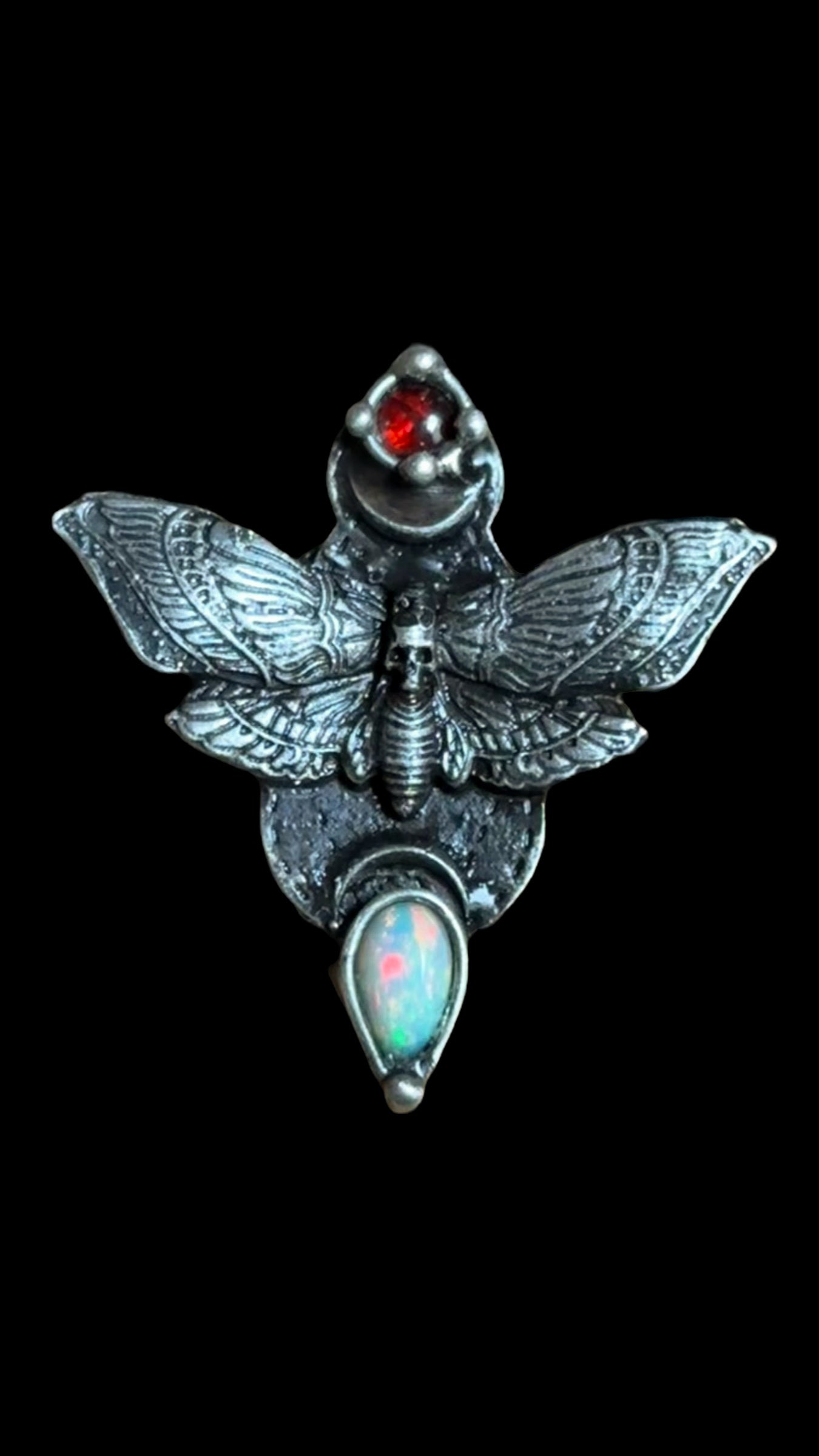 Agdistis | Ethiopian Opal and Garnet Ring