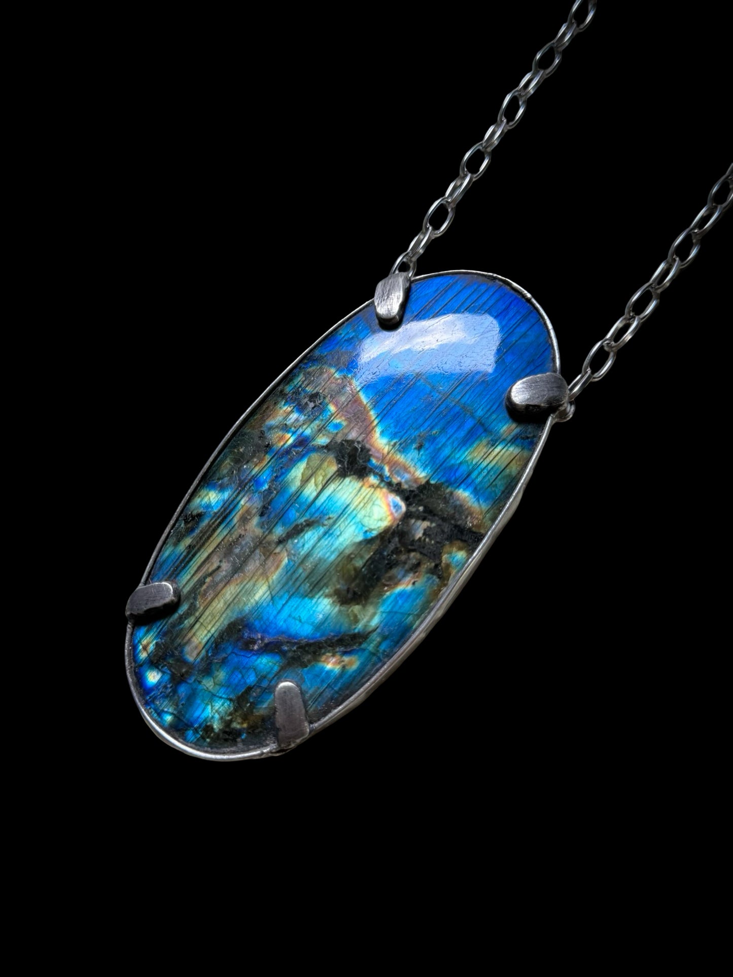 CONFLUENCE | Labradorite Necklace