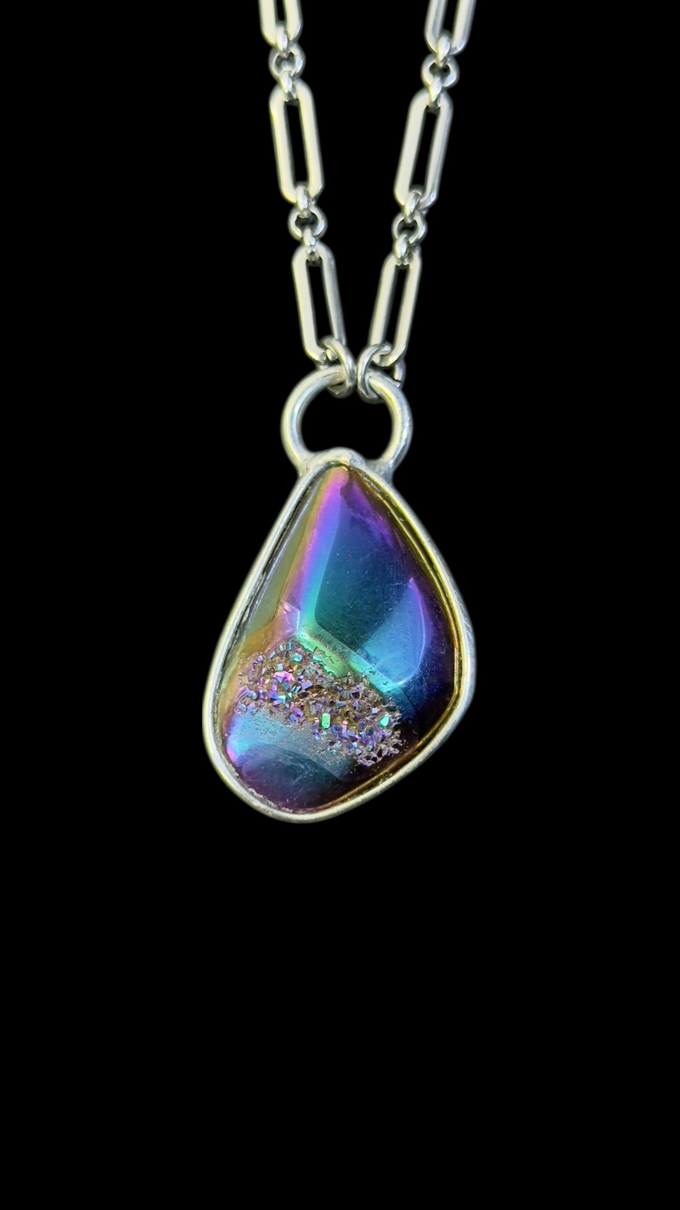 Nijika | Rainbow Titanium Druzy Agate Necklace