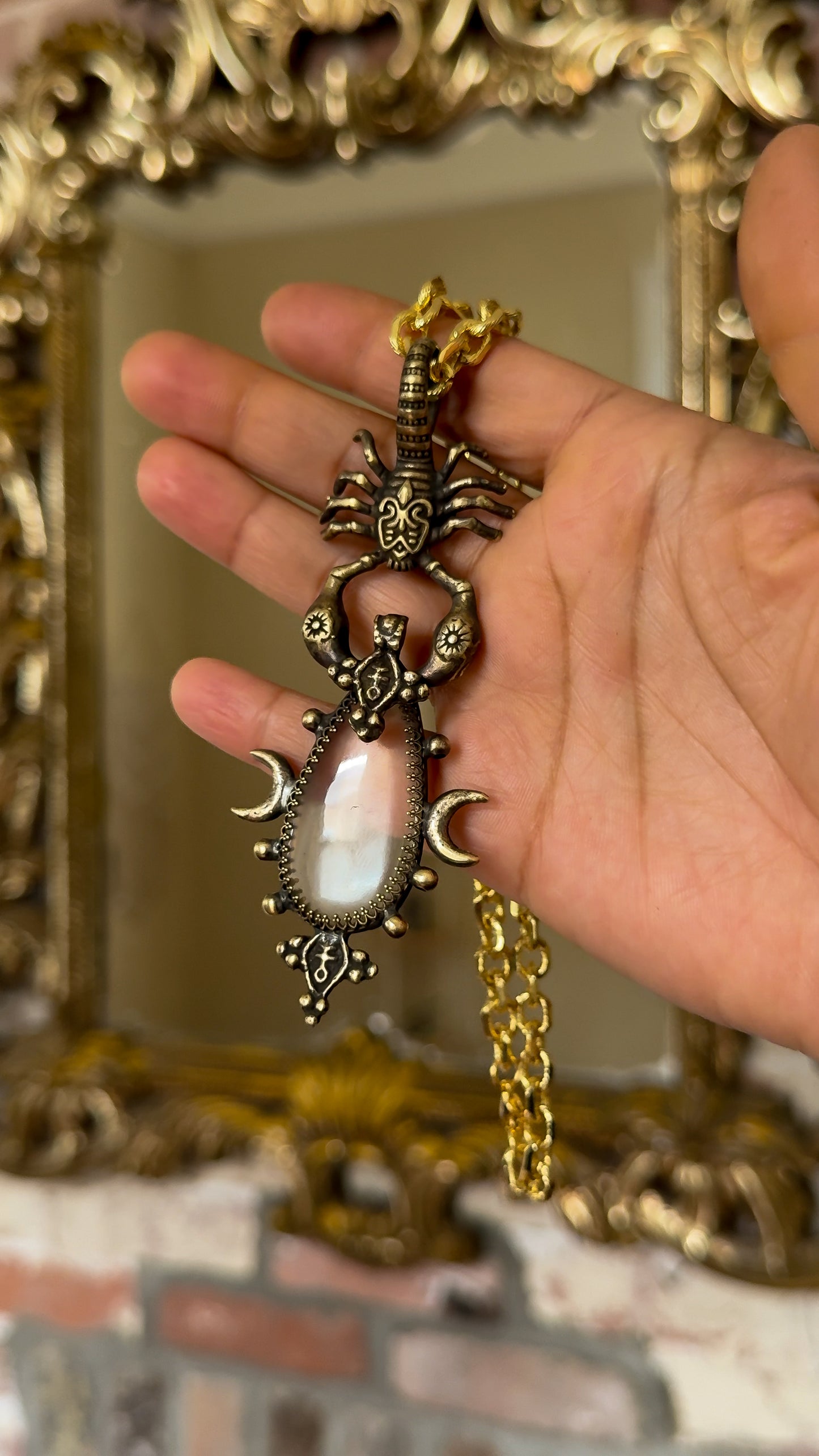 MOONBOUND RELIC | Clear Quartz