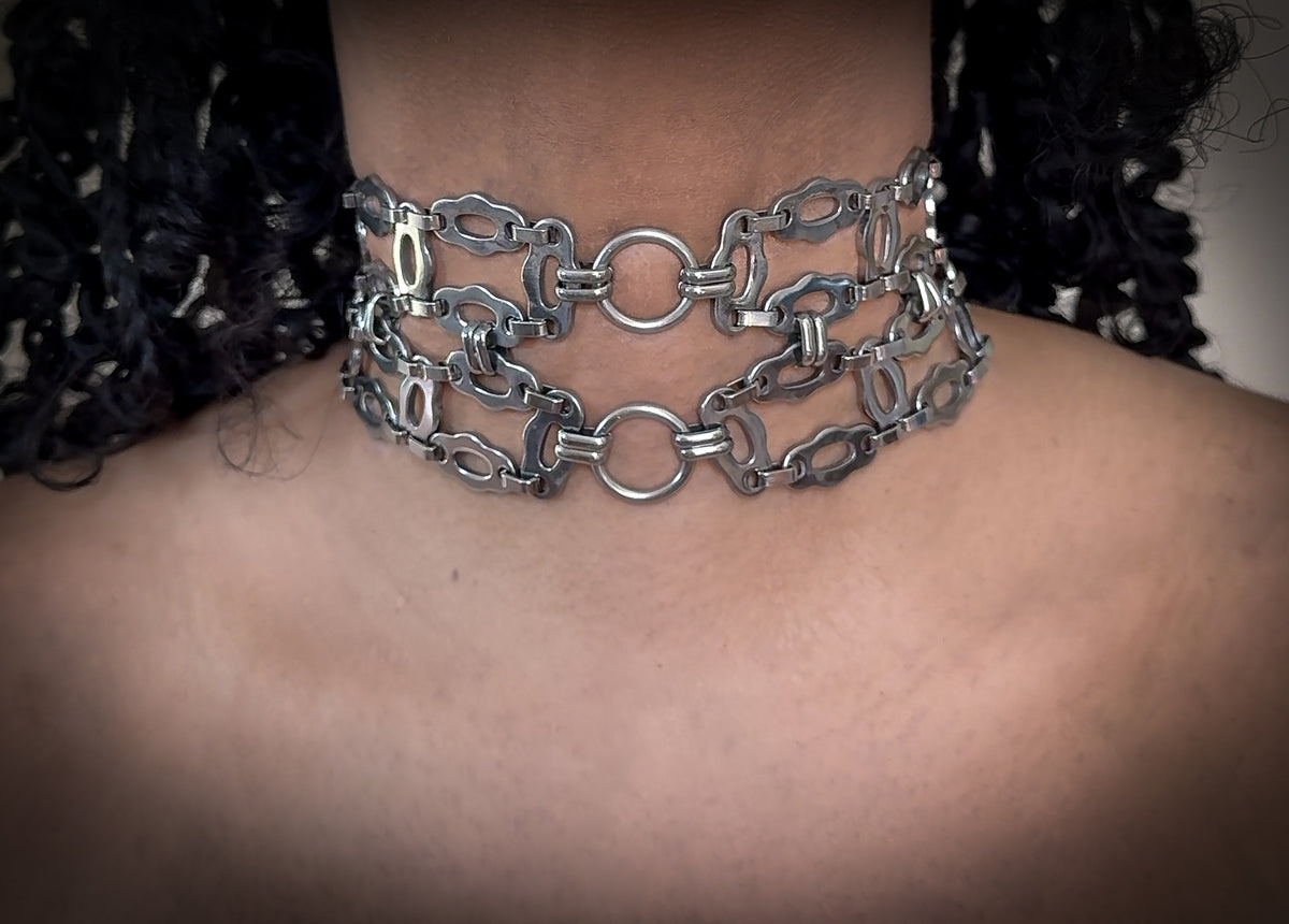 CAPRICCIO | Transformable Rainbow Moonstone Choker