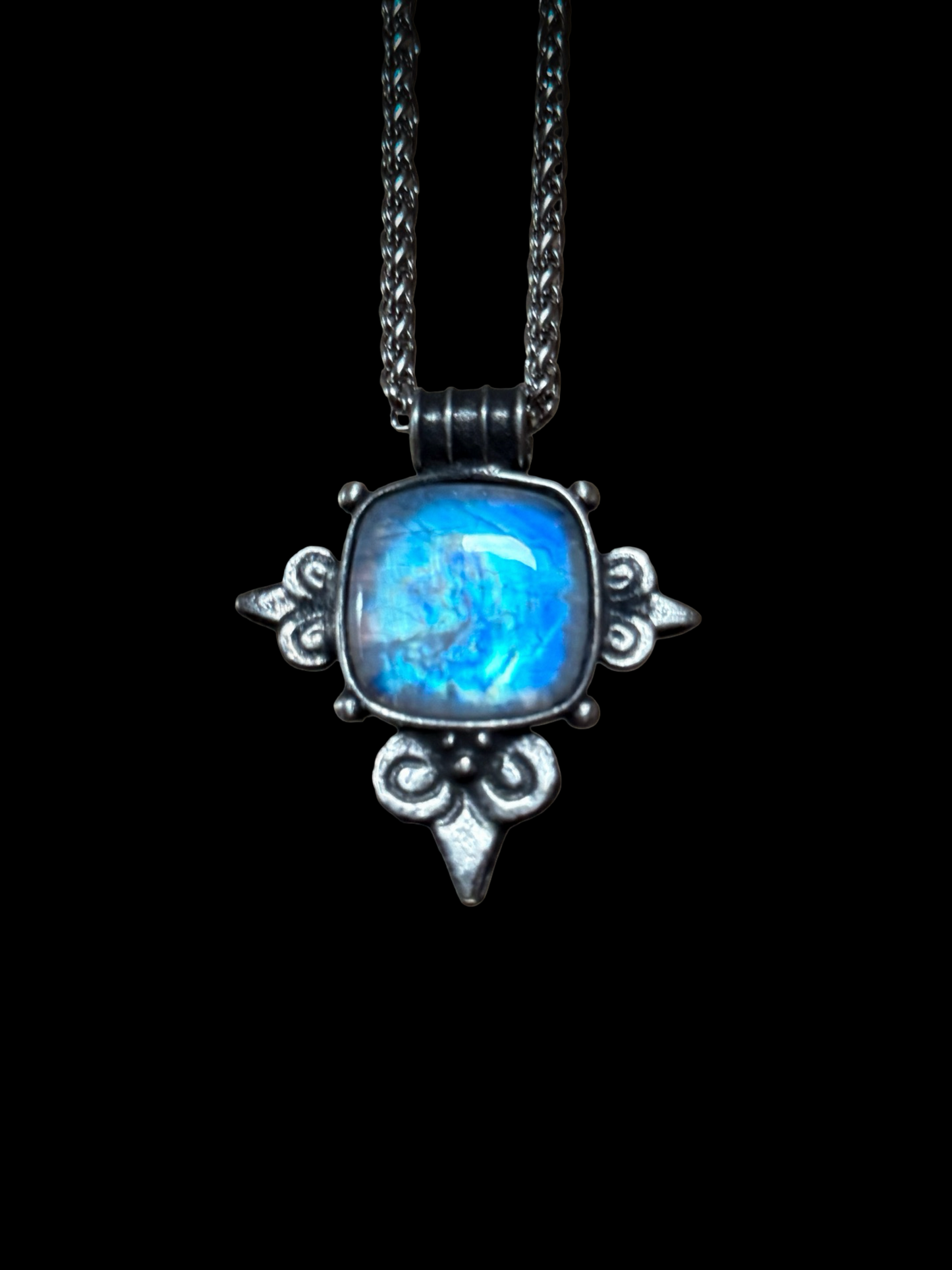 LUNESCENCE | Rainbow Moonstone Necklace