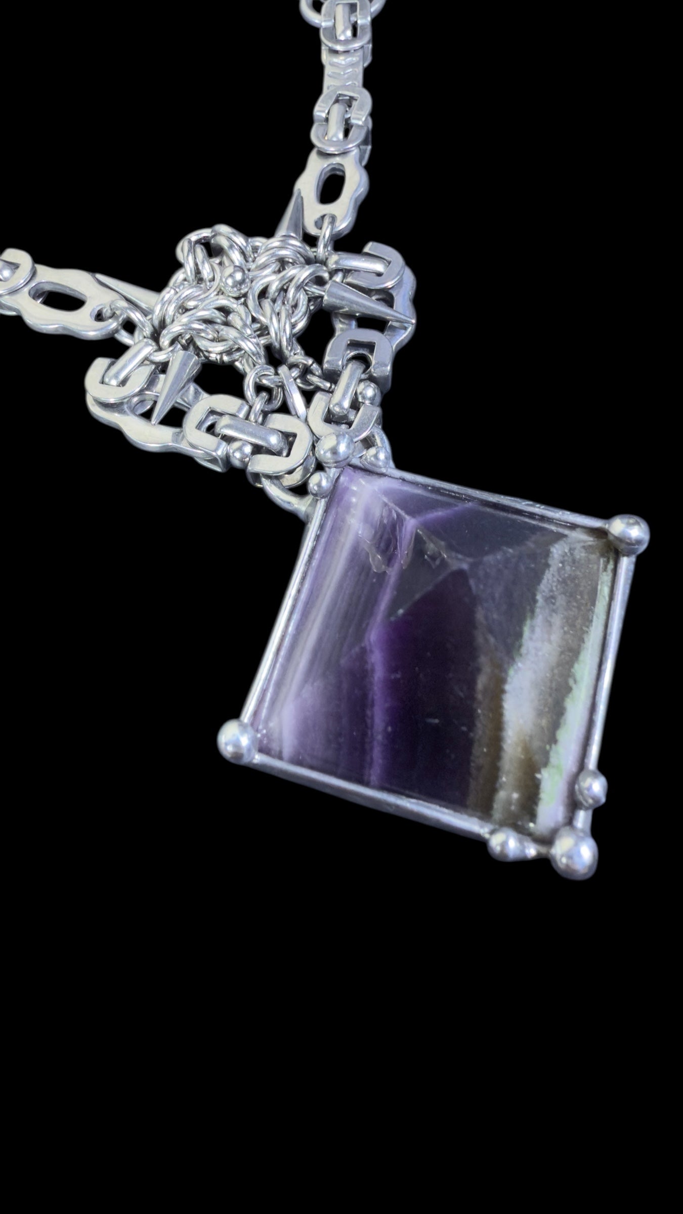 Reema | Fluorite Chainmail Necklace