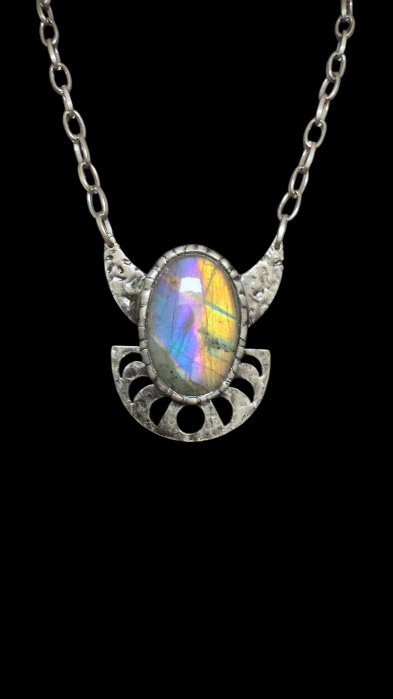 Orla | Labradorite Necklace