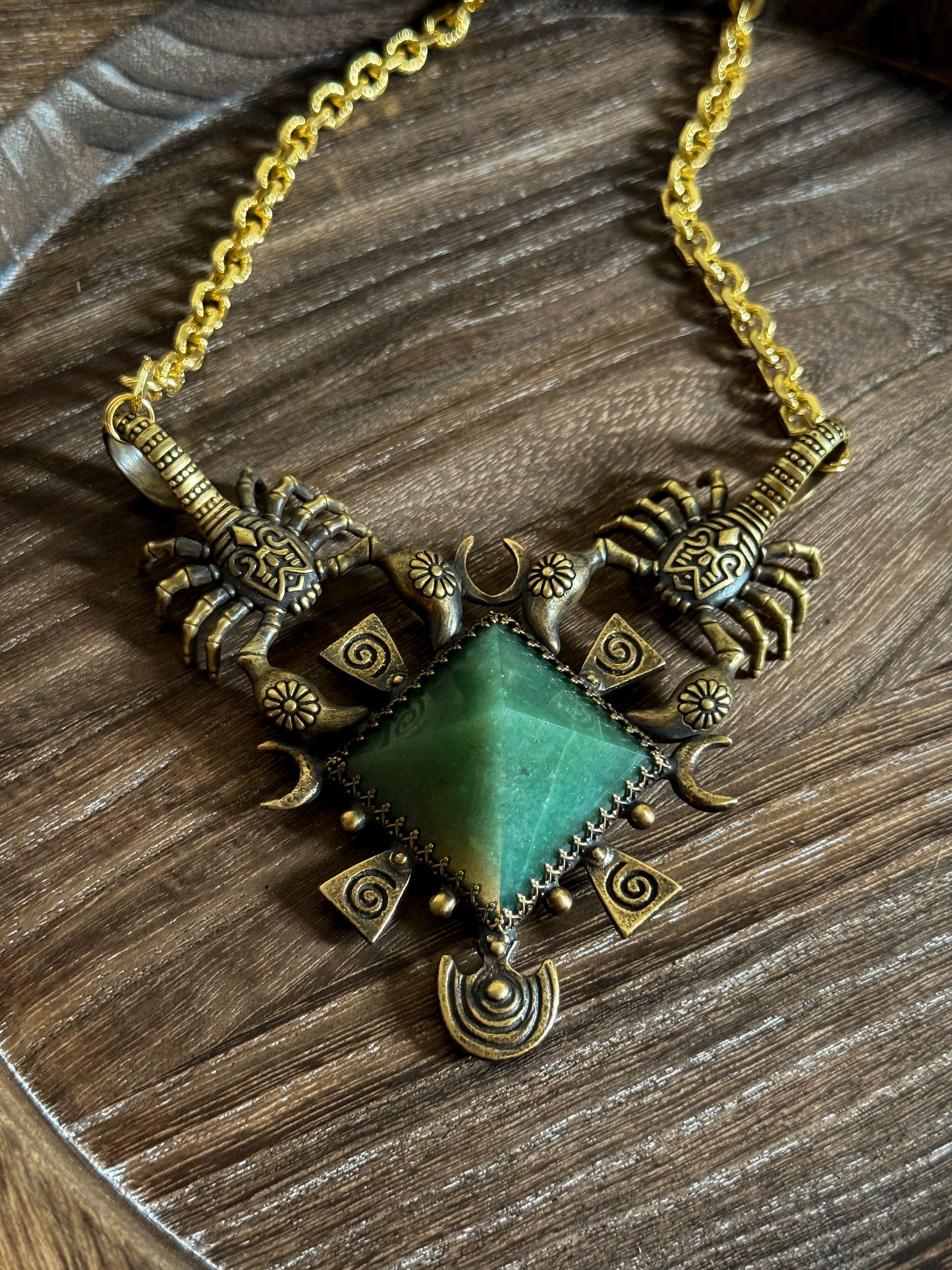 HEART OF IŠḪARA | Aventurine Necklace
