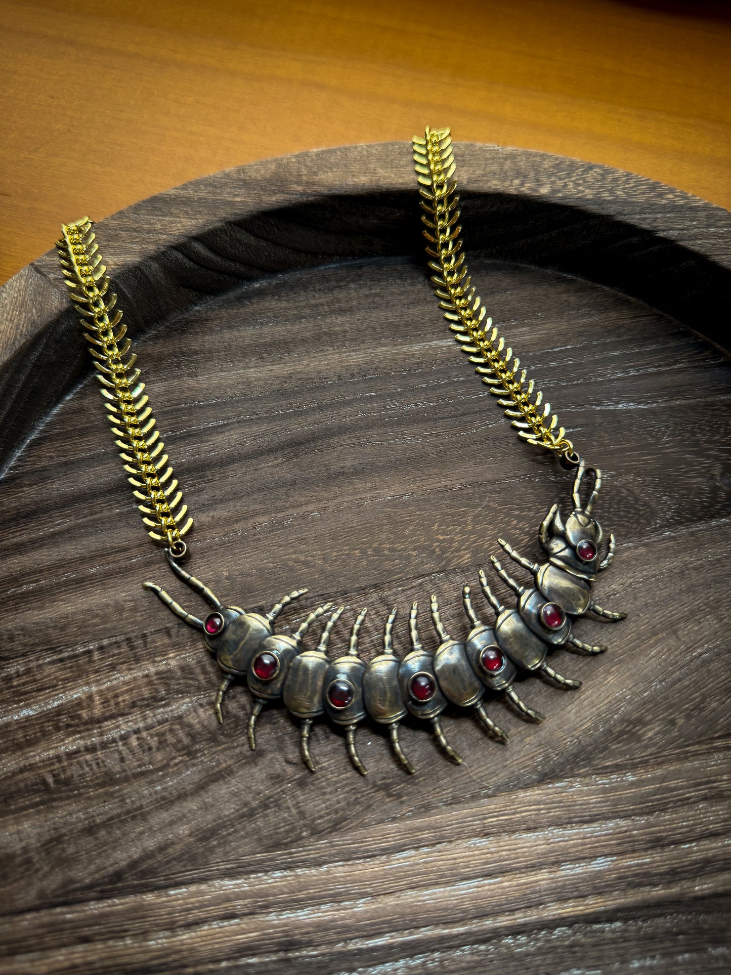 THE RED MAW | Garnet Necklace
