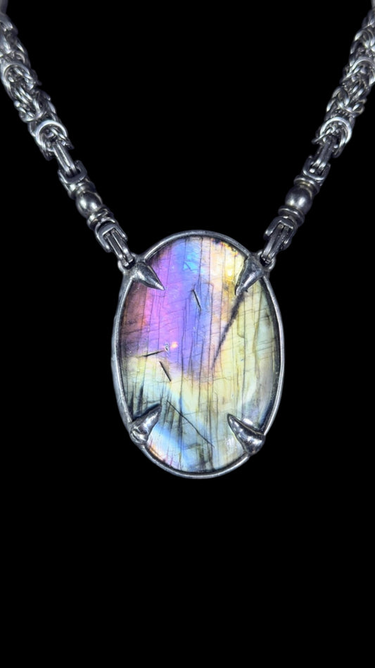 Aarav | Labradorite Necklace