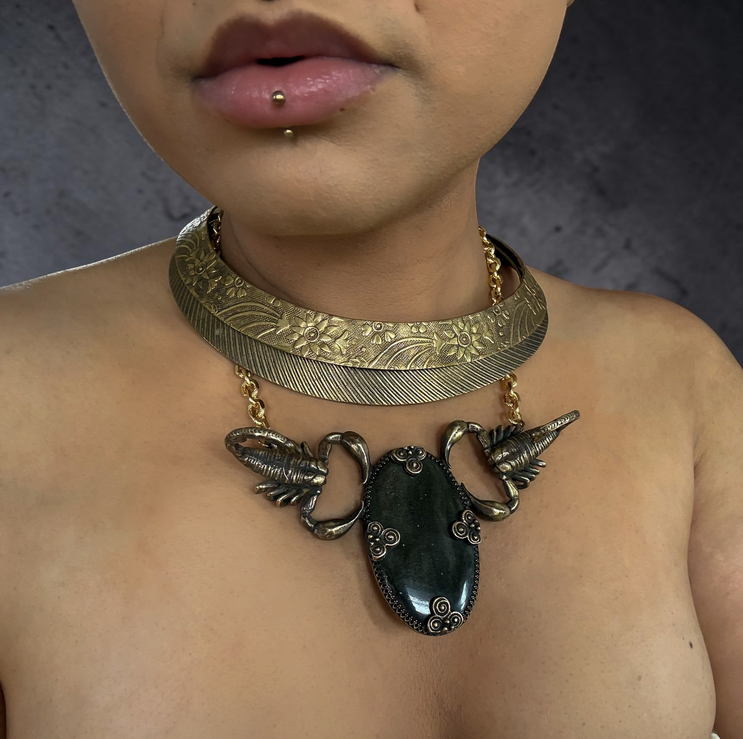 VESSEL OF SERQET | Gold Sheen Obsidian Necklace